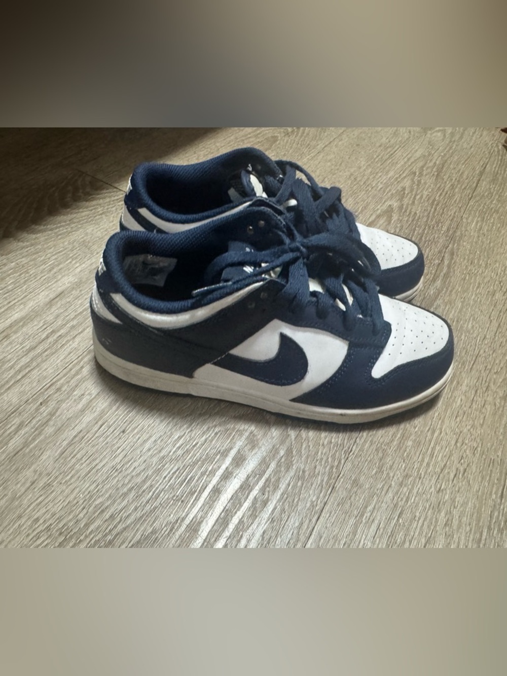 Nike Kids Navy and White Low-Top Sneakers
